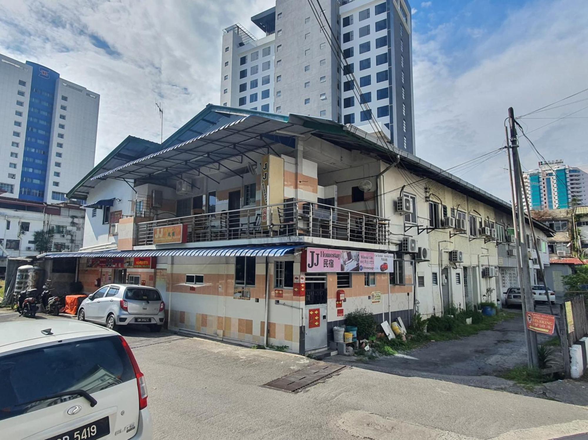 Oyo 90972 Jj Homestay Miri Buitenkant foto